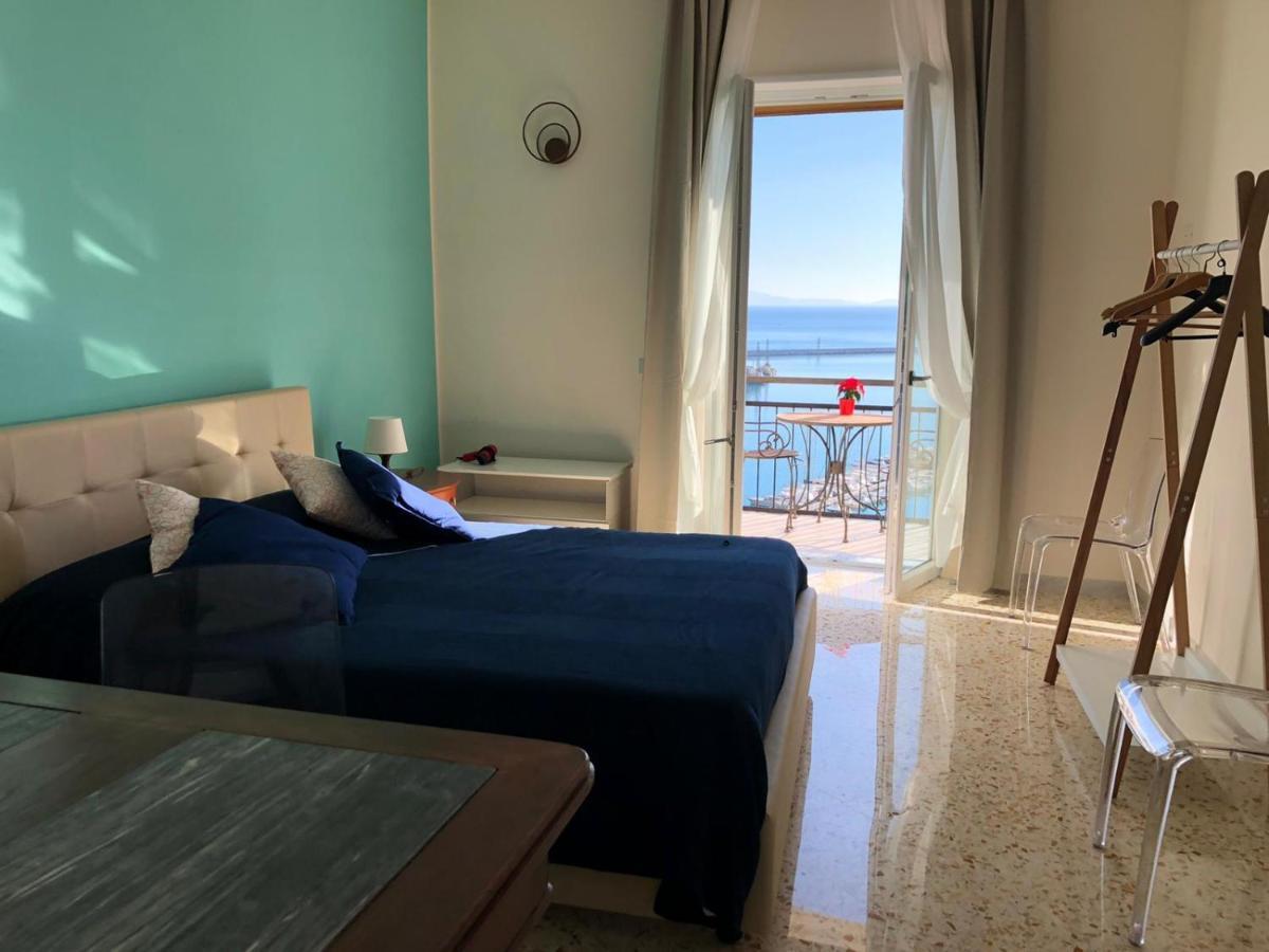 Casa sul mare Bed & Breakfast Salerno Exterior foto